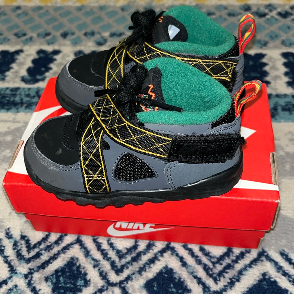 Nike Raid